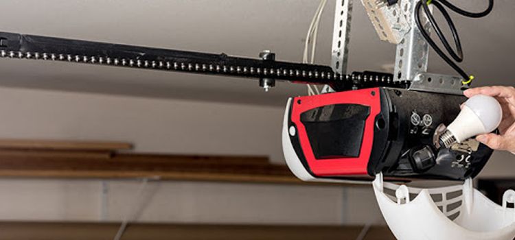 automatic garage door opener repair in Tampa