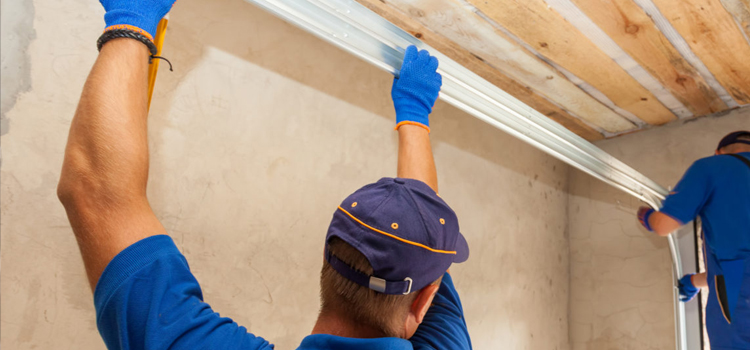 commercial overhead garage door repair in Tampa